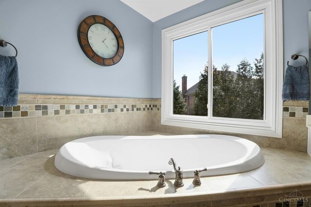 6803 E Haven Court, Deerfield Twp., OH 45040