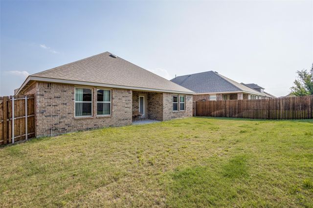 816 Goldenrod Lane, Princeton, TX 75407