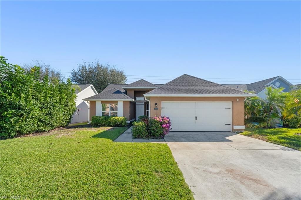 15068 Cloverdale DR, FORT MYERS, FL 33919 — photo 3
