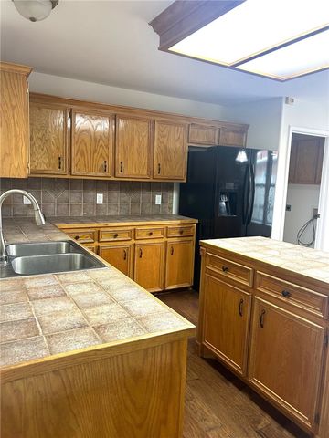 6622 Vienna Dr, Corpus Christi, TX 78414