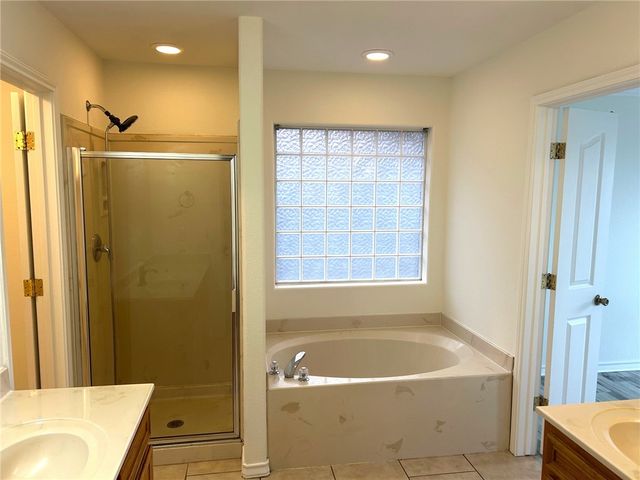 6622 Vienna Dr, Corpus Christi, TX 78414