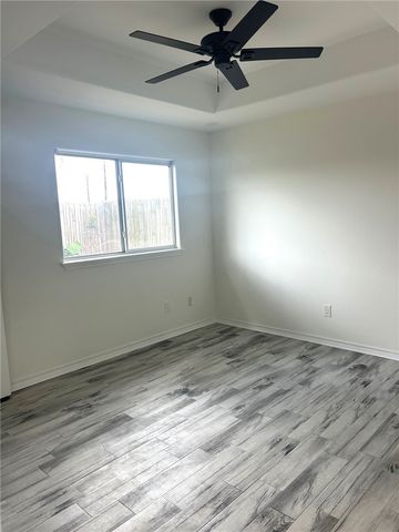 6622 Vienna Dr, Corpus Christi, TX 78414