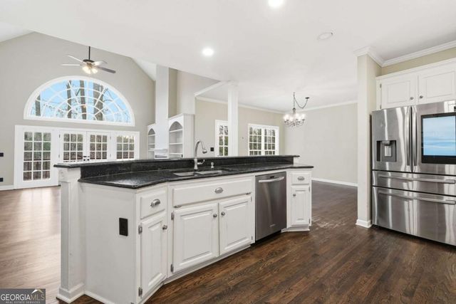 302 Mosswood Court, Woodstock, GA 30189