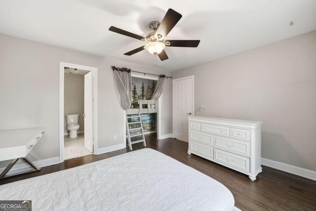 302 Mosswood Court, Woodstock, GA 30189