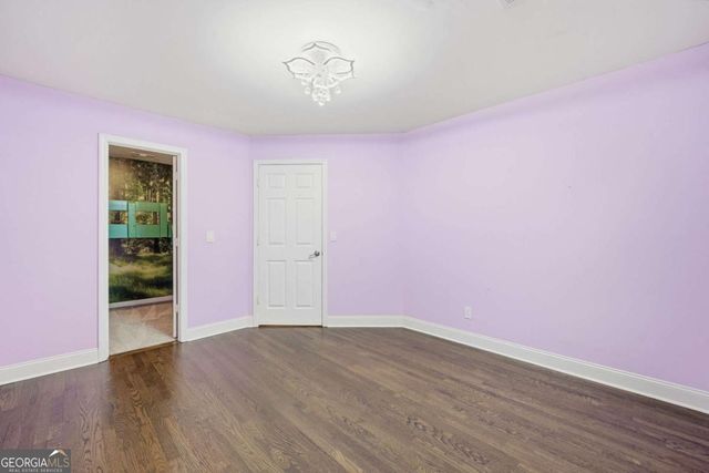 302 Mosswood Court, Woodstock, GA 30189