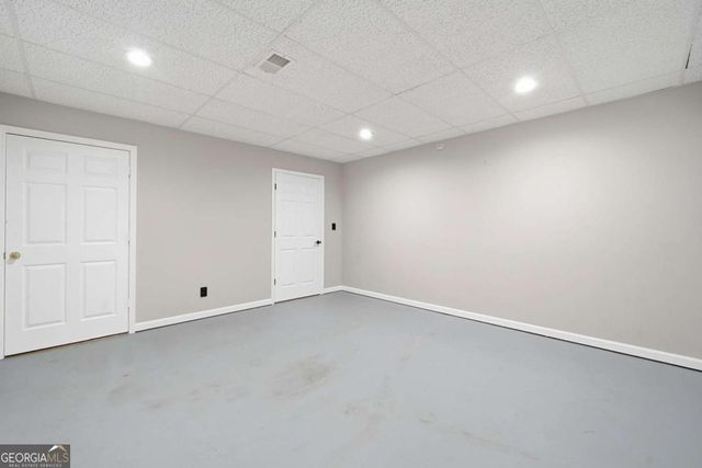 302 Mosswood Court, Woodstock, GA 30189