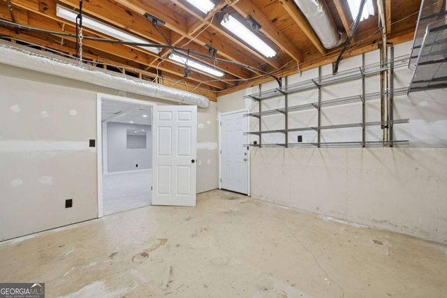 302 Mosswood Court, Woodstock, GA 30189