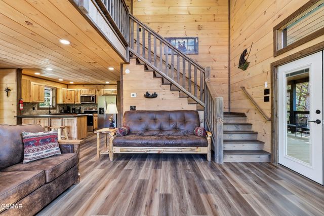 606 Cedar Road, Pigeon Forge, TN 37863