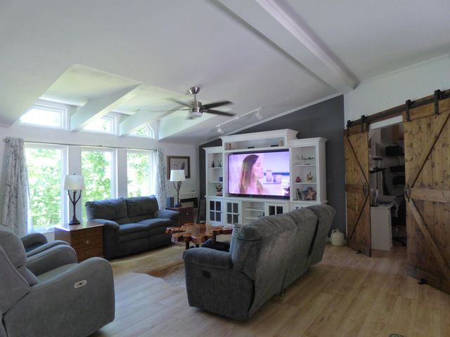 183 AR Highway 175, Hardy, AR 72542