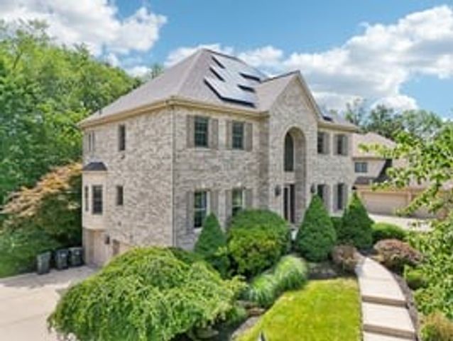 403 Worth Court, Cranberry Twp, PA 16066