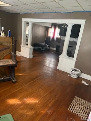 213 S Porter Street, Saginaw, MI 48602