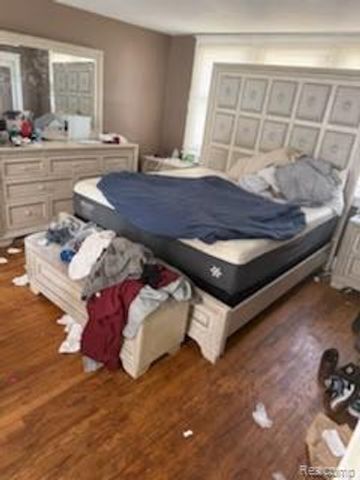 213 S Porter Street, Saginaw, MI 48602