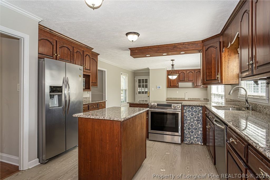 6856 Uppingham Road, Fayetteville, NC 28306 — photo 11