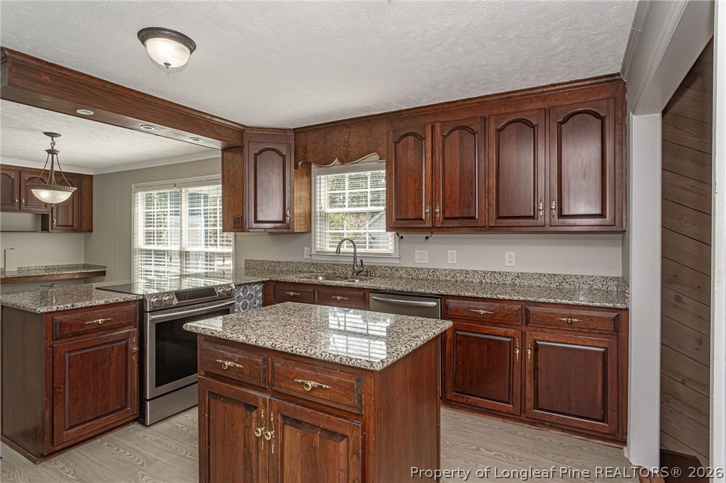 6856 Uppingham Road, Fayetteville, NC 28306 — photo 12