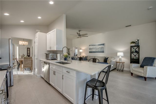 2625 Clairfont CT, Cape Coral, FL 33991