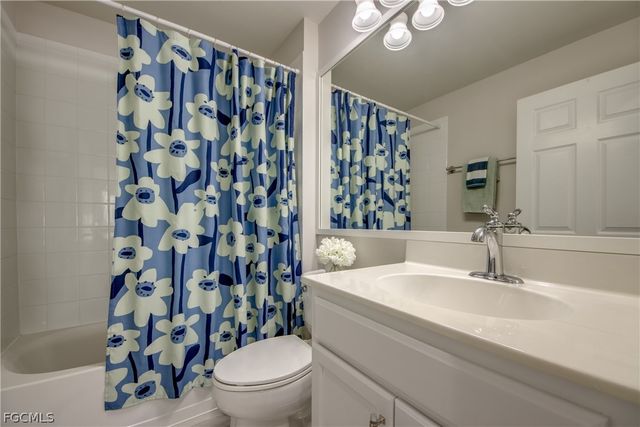 2625 Clairfont CT, Cape Coral, FL 33991