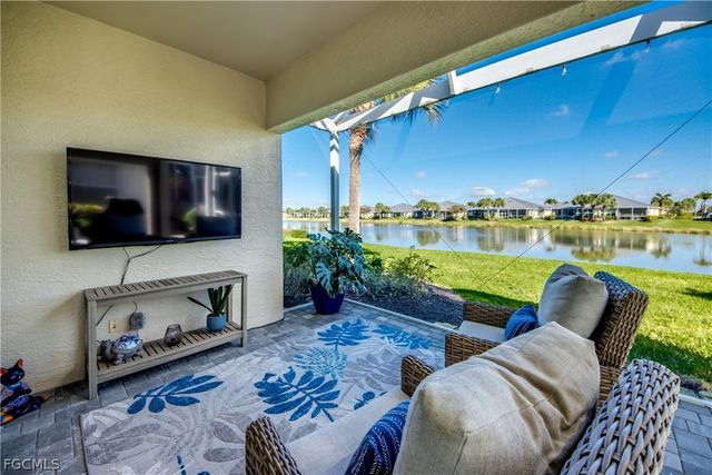 2625 Clairfont CT, Cape Coral, FL 33991