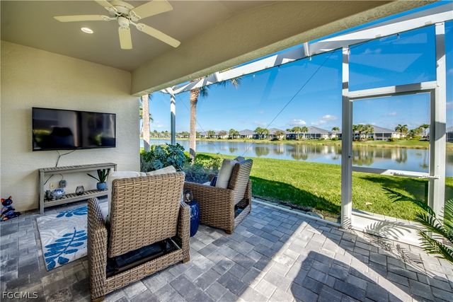 2625 Clairfont CT, Cape Coral, FL 33991