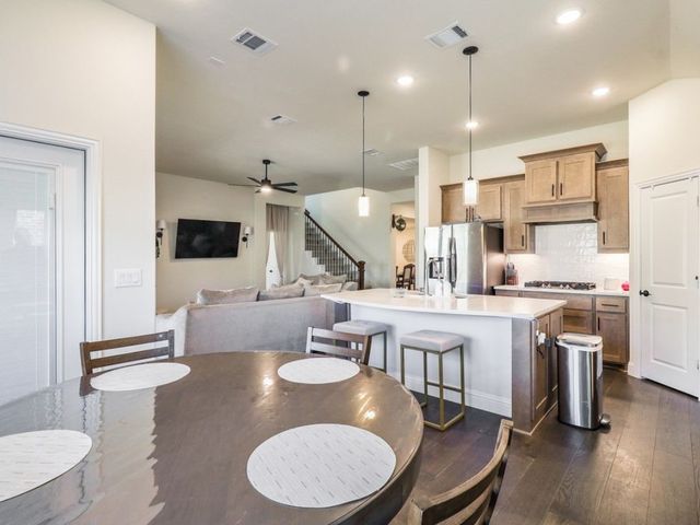 1009 Pecan Glen Drive, Melissa, TX 75454
