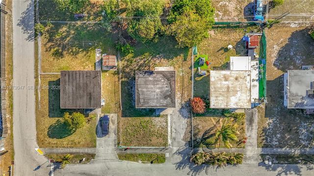2408 NW 8th St 0, Pompano Beach, FL 33069