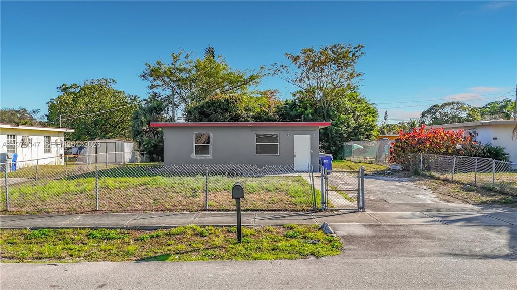 2408 NW 8th St 0, Pompano Beach, FL 33069