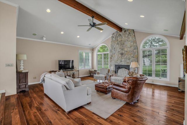 17230 E Franscella Ln, Ripon, CA 95366