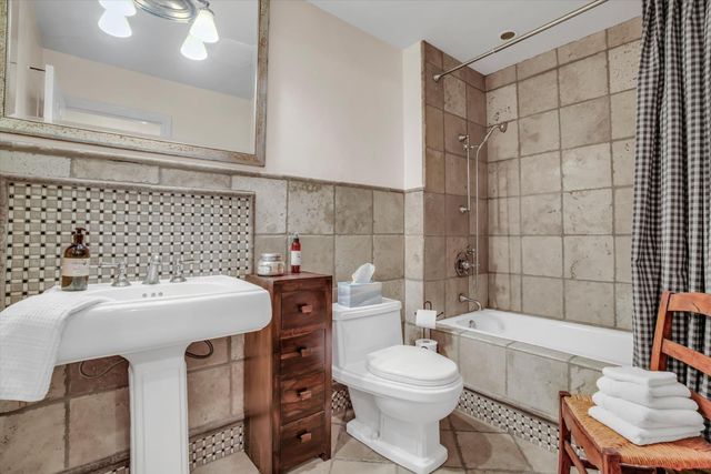 17230 E Franscella Ln, Ripon, CA 95366