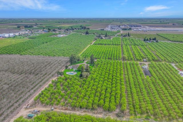 17230 E Franscella Ln, Ripon, CA 95366