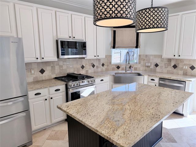 4907 Falls Canyon Court, Katy, TX 77494