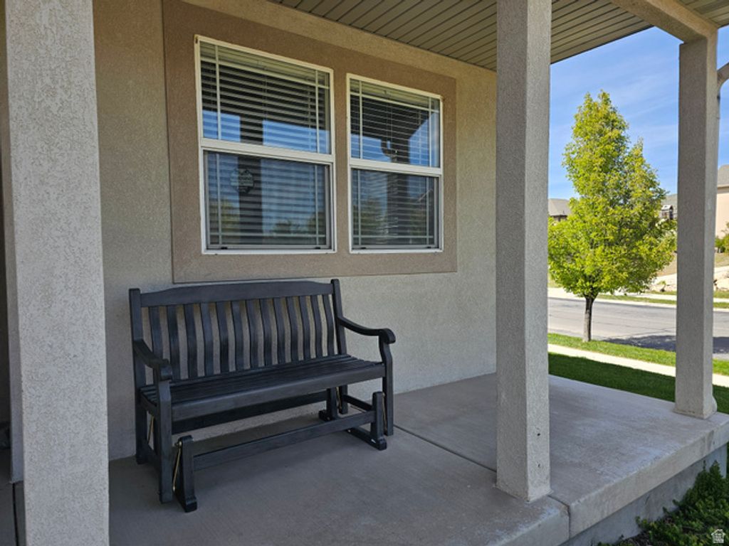 Image 34 of property listing at 7481 N RED PINE RD, Eagle Mountain, UT 84005