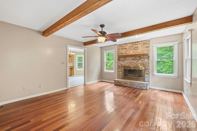 1227 Shirebourn None, Hickory, NC 28602