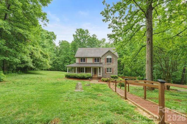 1227 Shirebourn None, Hickory, NC 28602