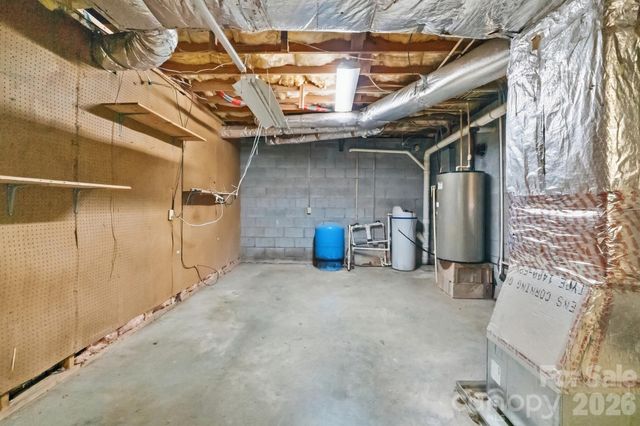 1227 Shirebourn None, Hickory, NC 28602