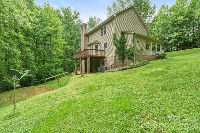 1227 Shirebourn None, Hickory, NC 28602