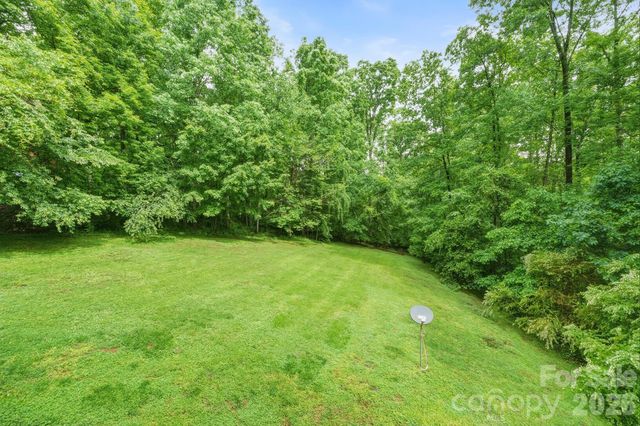 1227 Shirebourn None, Hickory, NC 28602
