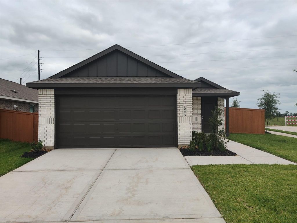 10423 Birds Nest Drive, Beasley, TX 77417