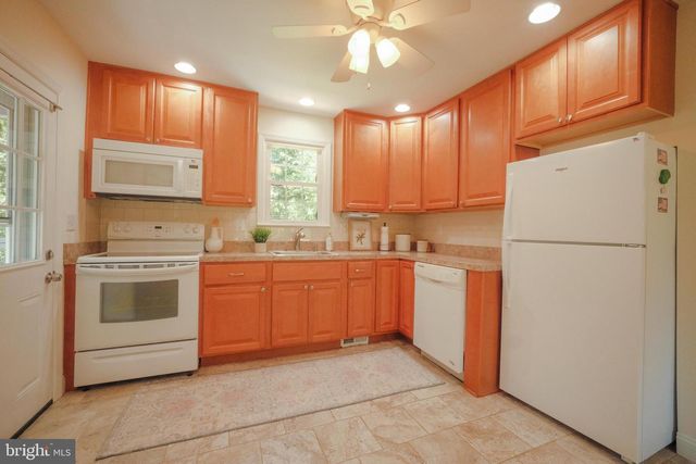 606 CENTENNIAL AVE, Media, PA 19063