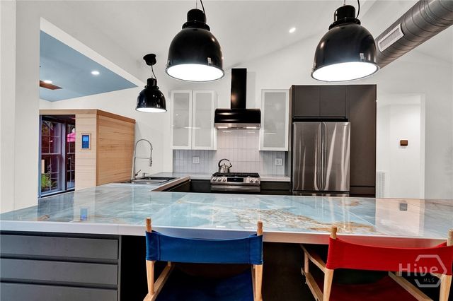 521 Rose Dhu Road, Savannah, GA 31419