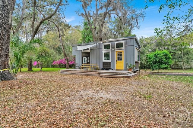 521 Rose Dhu Road, Savannah, GA 31419