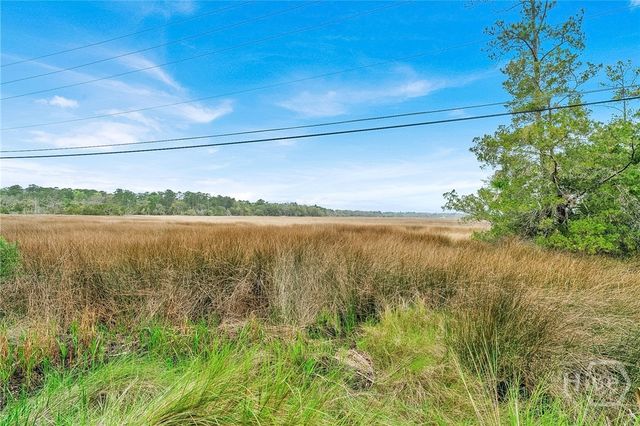 521 Rose Dhu Road, Savannah, GA 31419