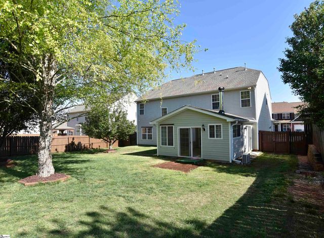 102 River Summit Drive, Simpsonville, SC 29681