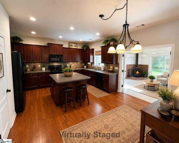 102 River Summit Drive, Simpsonville, SC 29681