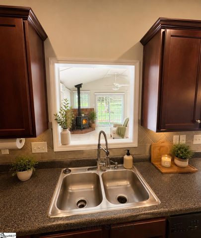 102 River Summit Drive, Simpsonville, SC 29681
