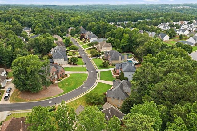915 Sentry Ridge Crossing, Suwanee, GA 30024