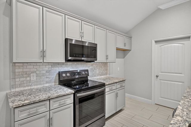 3016 Loy Lake Road, Denison, TX 75020
