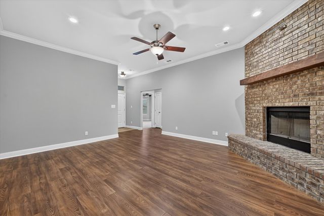 3016 Loy Lake Road, Denison, TX 75020