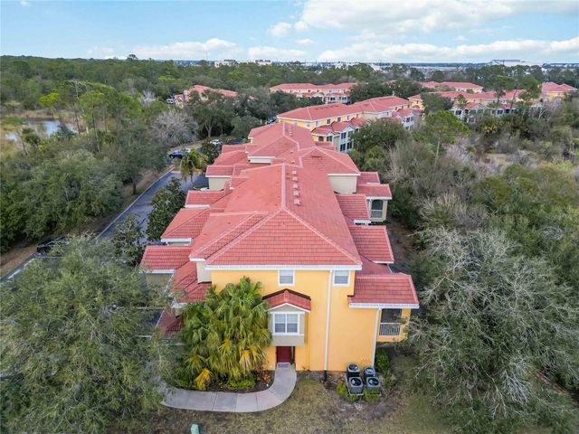 5721 BENTGRASS DRIVE 20-104, Sarasota, FL 34235