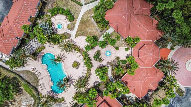 5721 BENTGRASS DRIVE 20-104, Sarasota, FL 34235