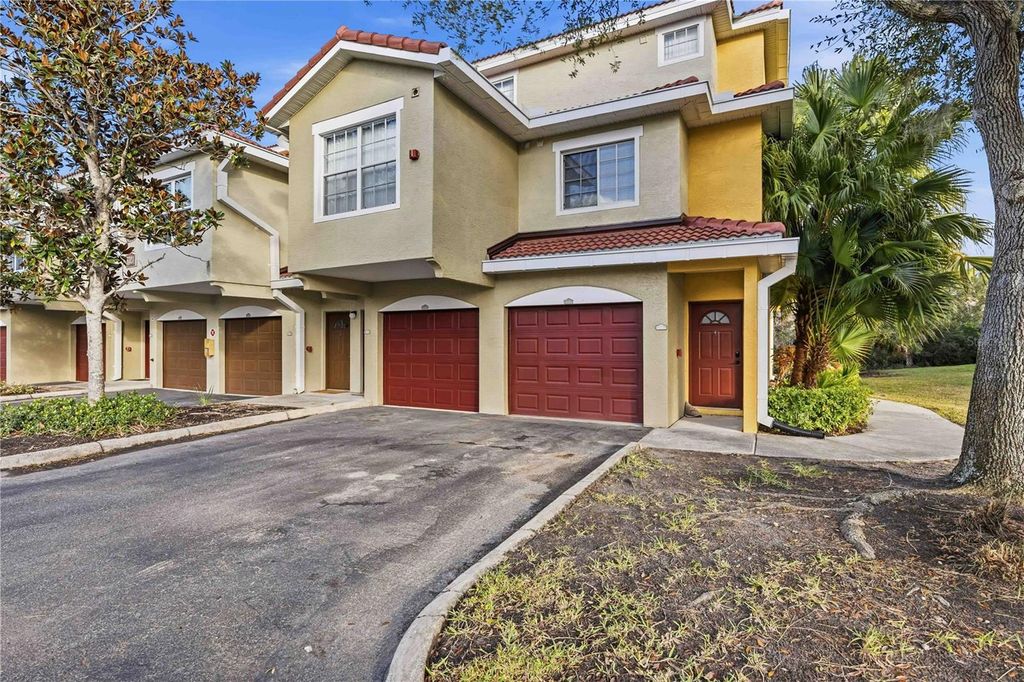 5721 BENTGRASS DRIVE 20-104, Sarasota, FL 34235