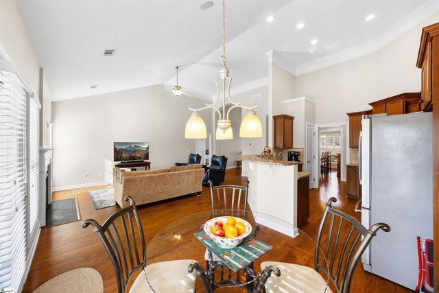 604 Chillingham Court, Fountain Inn, SC 29644